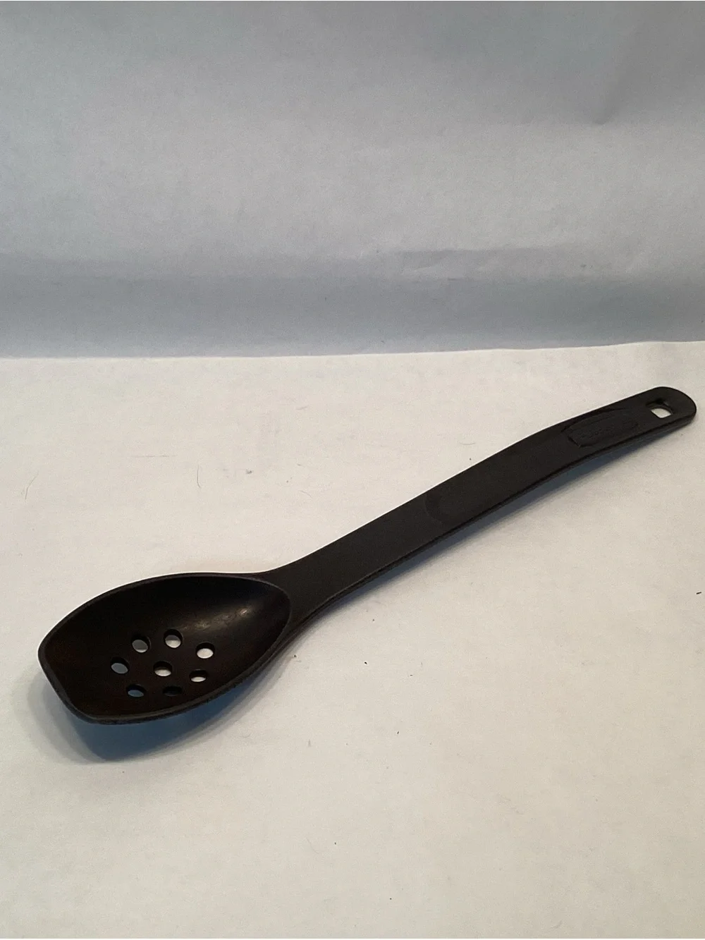 Vintage Rubbermaid Black Nylon Slotted Spoon Serving Cooking Heavy Duty 1974
